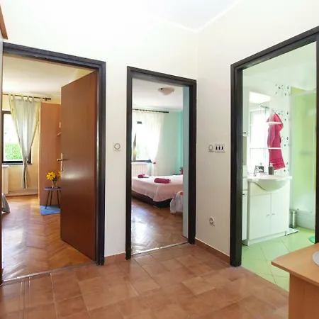 Appartamento Nadia 1844 *