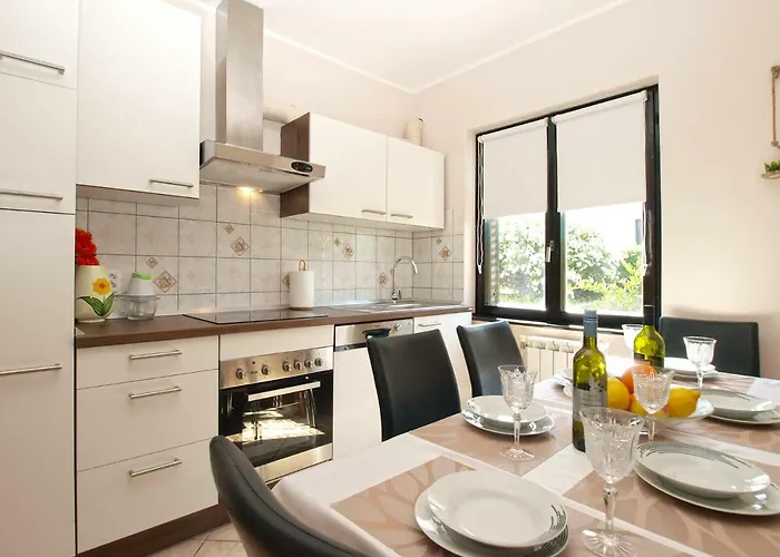 شقة Nadia 1844 بولا