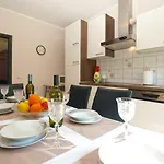 Apartment Nadia 1844